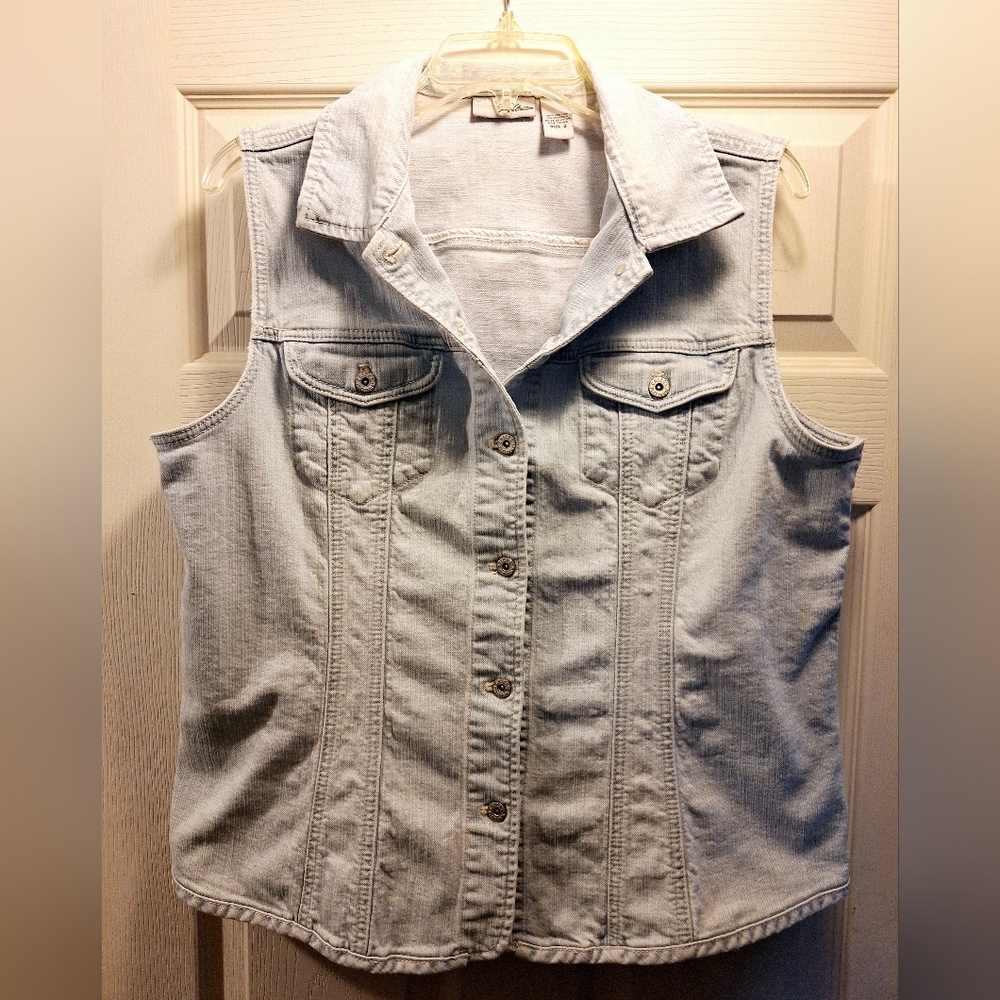 Chico's Denim Jacket Vest sz 2